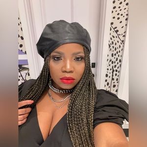 Meet your Posher, Millie